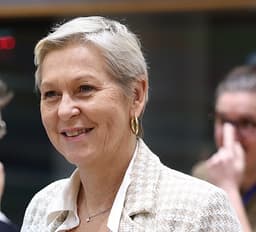 Anne Le Hénanff