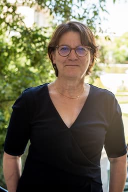 Nadia Essayan