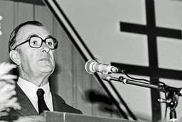Yvon Bourges